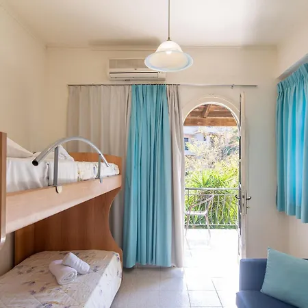 Hotel Porto Koukla 3*