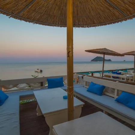 Porto Koukla Hotel