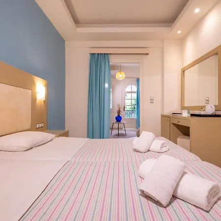 Porto Koukla Hotel