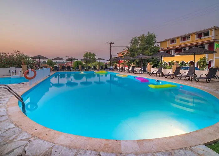 Hotel Porto Koukla 3*