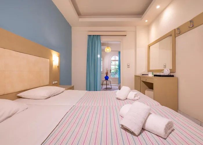 Porto Koukla Hotel