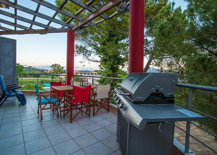 Porto Koukla Hotel
