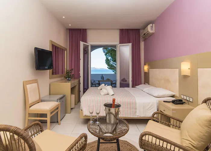 Porto Koukla Otel 3*