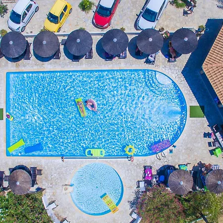 فندق Porto Koukla Beach