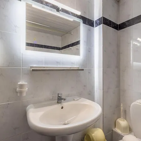 Porto Koukla Hotel