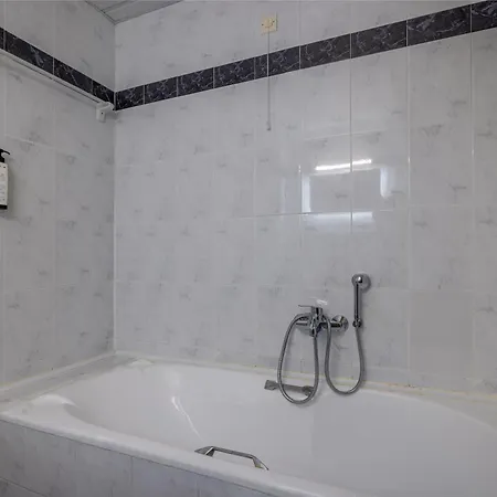 Hotel Porto Koukla 3*