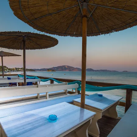 Porto Koukla Beach 3*