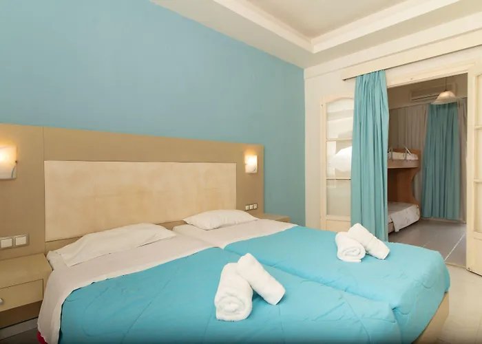 Отель Porto Koukla 3*